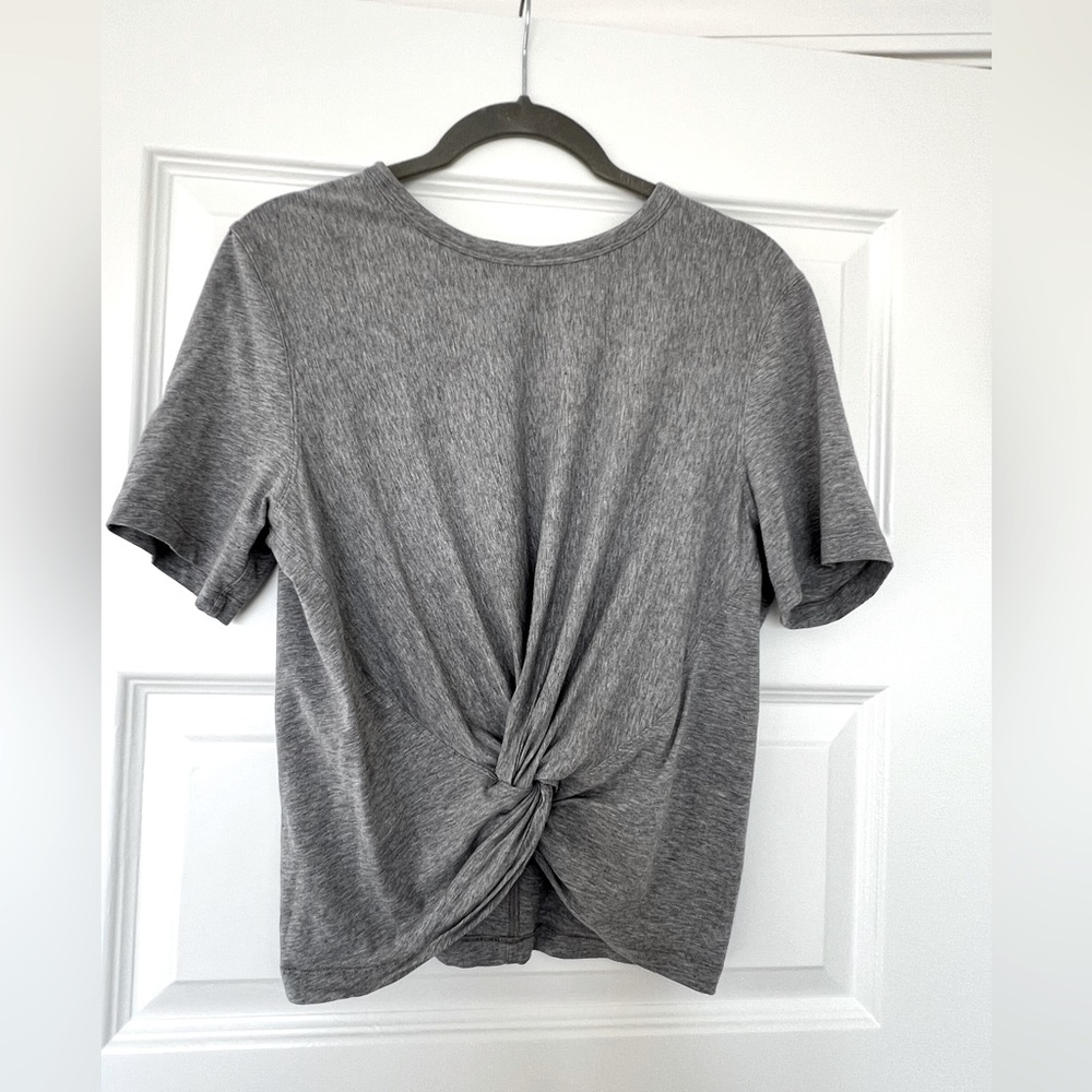 Lululemon Tee